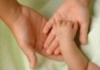 Opieka społeczna odbiera emigrantom dzieci