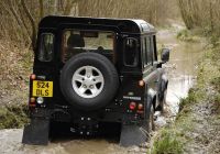 Land Rover znowu zatrudnia