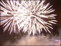 firework203_203x152.jpg firework203_203x152.jpg