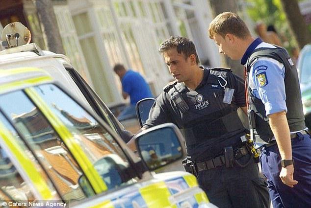 Polscy policjanci na drogach w West Midlands - zatrzymują polskie samochody