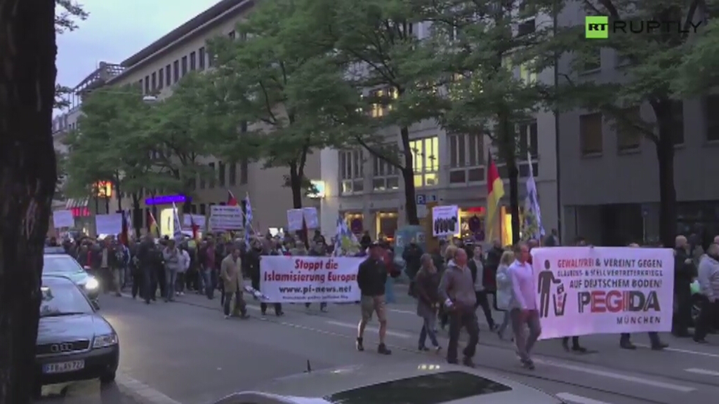 Uchodźcy ciągle przybywają do Niemiec. Rośnie niezadowolenie