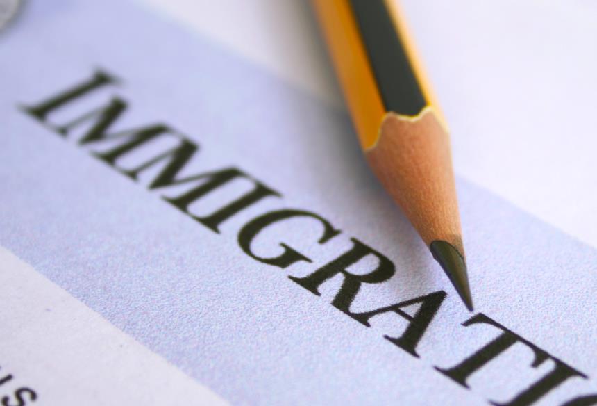 Home Office wykorzystuje NHS do tropienia nielegalnych imigrantów