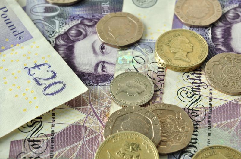 Wzrost stóp procentowych może spowodować powrót recesji