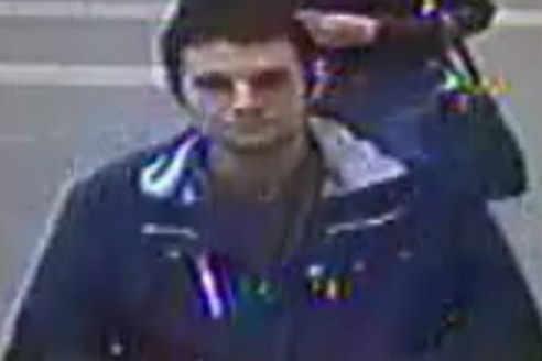 Policja szuka złodzieja steków ze sklepu Marks & Spencer