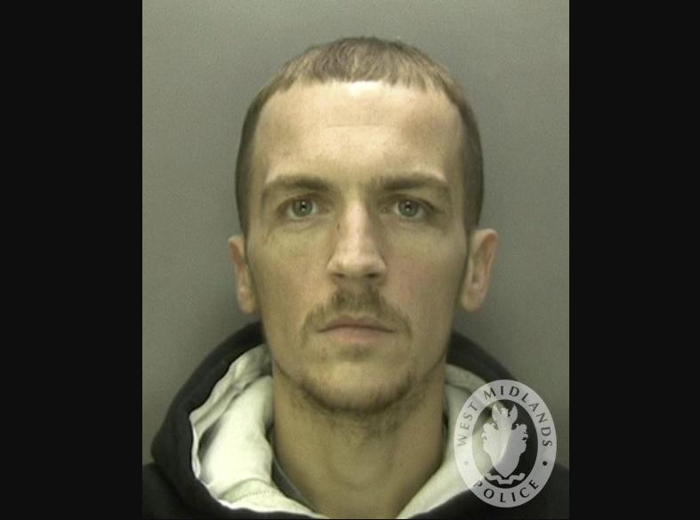 Mężczyzna skazany za spowodowanie śmierci przyjaciela. Jechał 80mph w terenie zabudowanym