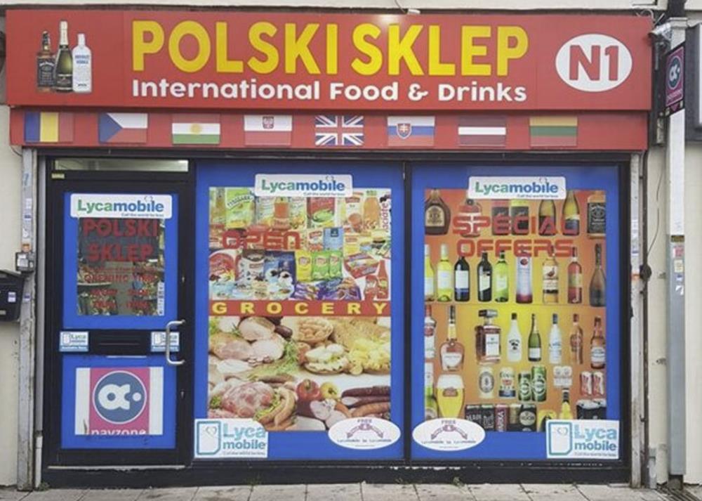 Właściciel sklepu Polski Sklep N1 w West Bromwich skazany za sprzedaż podrobionych papierosów