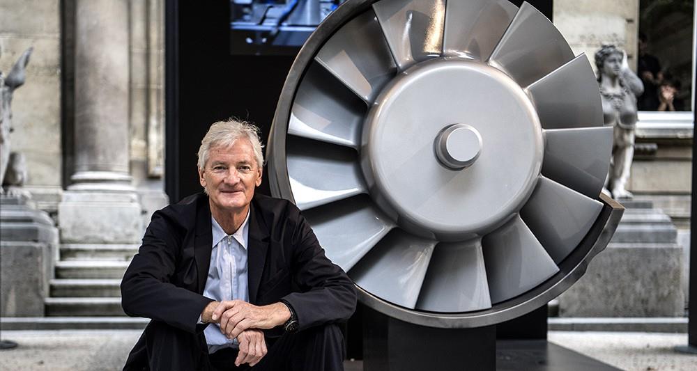 Zwolennik brexitu Dyson przenosi centralę do Singapuru