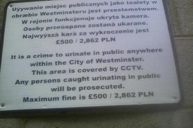 Kontrowersyjna informacja w języku polskim zakazująca sikania na Victoria Station w Londynie