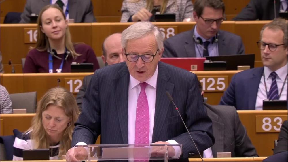 J. C. Juncker: 12 kwietnia to ostateczna data na przyjęcie przez W. Brytanię porozumienia ws. brexitu