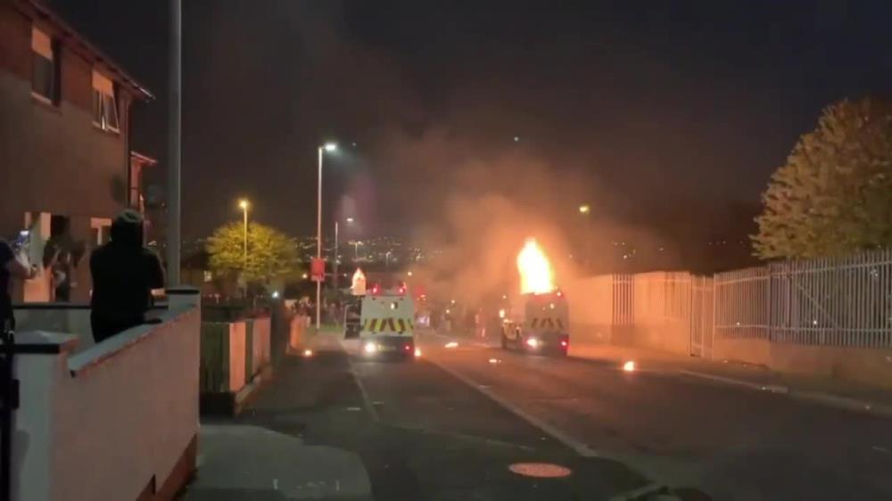 29-letnia kobieta zginęła od strzałów policji w czasie zamieszek w Irlandii Północnej