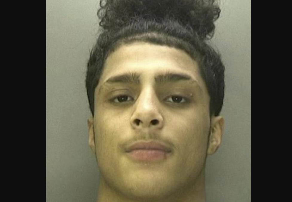 17-latek skazany na dożywocie za morderstwo ucznia pod szkołą w Birmingham