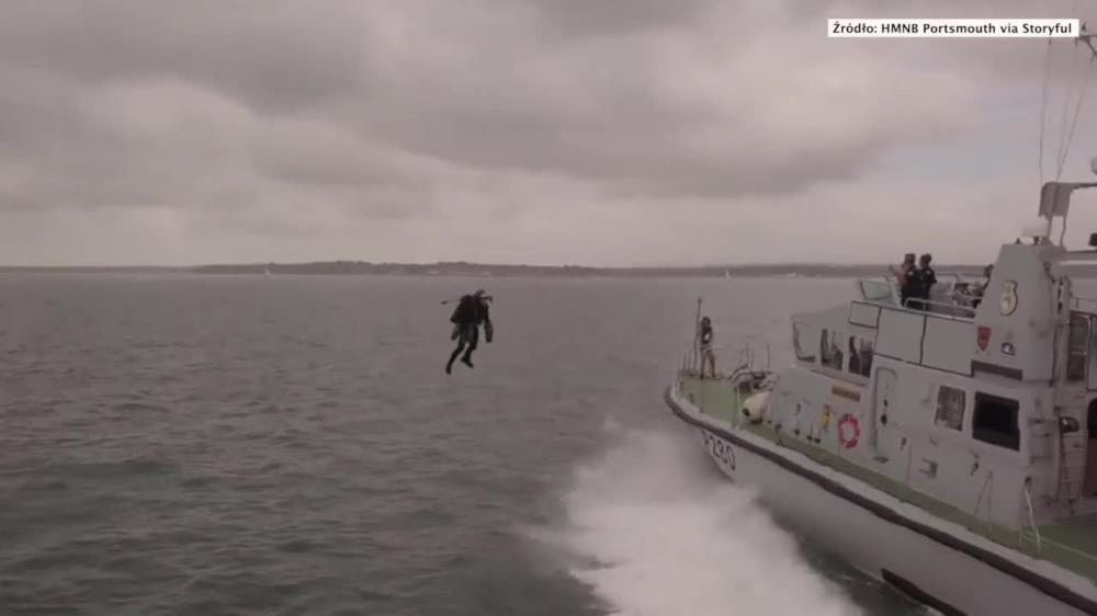 Udane testy plecaka odrzutowego. Brytyjczyk  latał nad cieśniną Solent