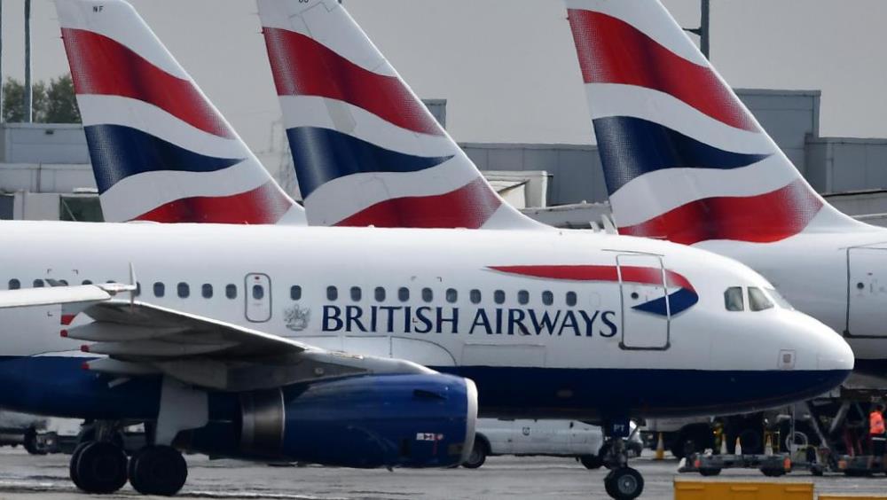 Prawie wszystkie loty odwołane. Pierwszy w historii strajk pilotów British Airways
