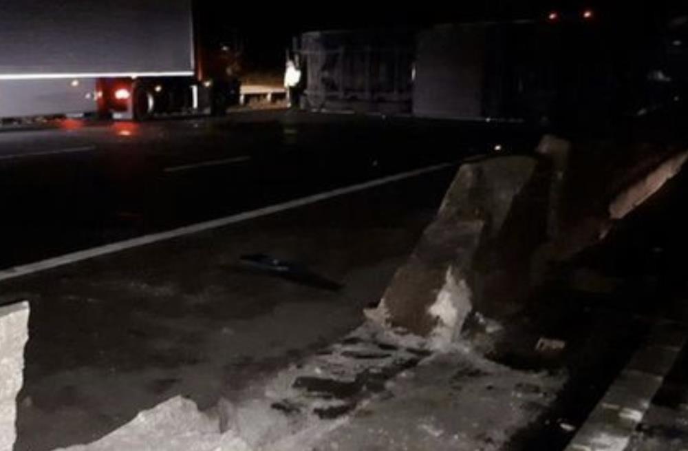 Uwaga: Autostrada M6 zamknięta w obu kierunkach