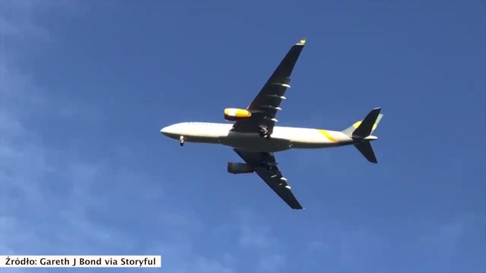 Ostatni samolot Thomasa Cooka wylądował w Manchesterze. Brytyjskie biuro podróży zbankrutowało