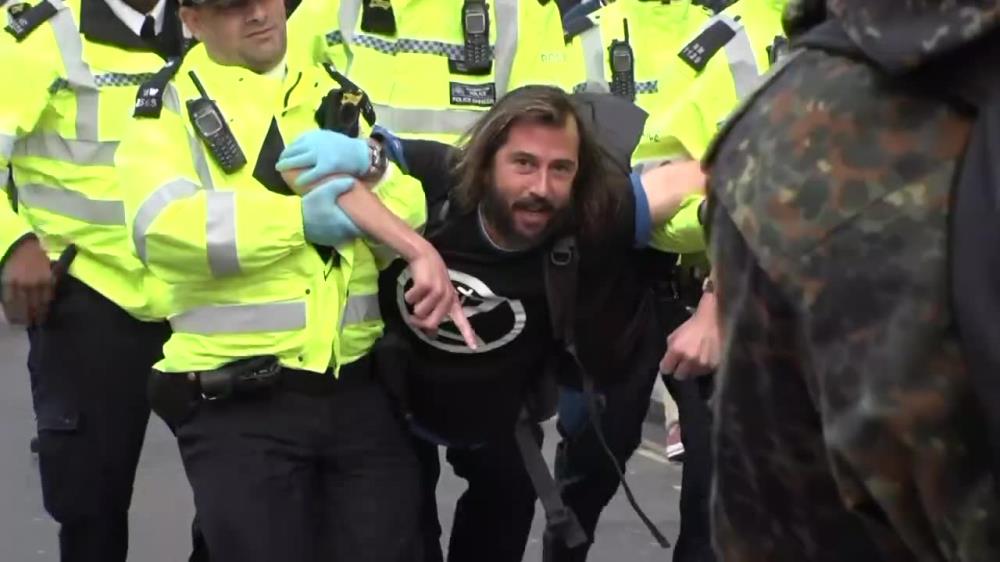 Extinction Rebellion blokuje ulice w Londynie. Policja aresztowała kilkudziesięciu aktywistów
