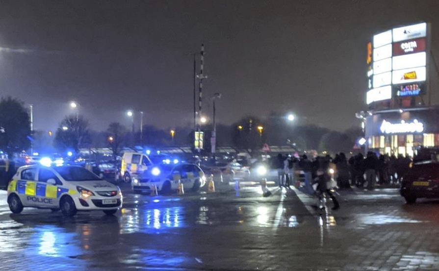 PILNE: Zamieszki w kinie.  Star City zostało ewakuowane