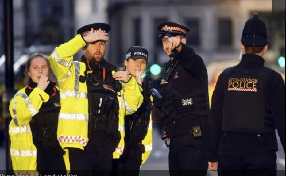 Atak terrorystyczny na London Bridge. Dwie ranne osoby zmarły w wyniku odniesionych obrażeń