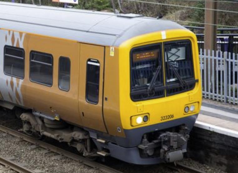 PILNE: Wszystkie pociągi między Birmingham i Stratford anulowane z powodu wypadku