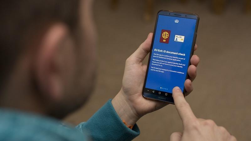 500 tysięcy Polaków złożyło wnioski o przyznanie statusu osoby osiedlonej