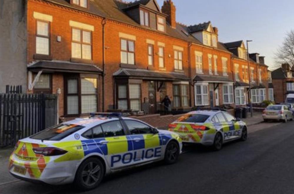 15-latek dźgnięty nożem na ulicy w Sparkbrook