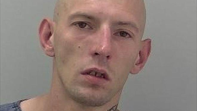 Polak skazany za usiłowanie zabójstwa kobiety i 9-miesięcznego dziecka na 21 lat więzienia