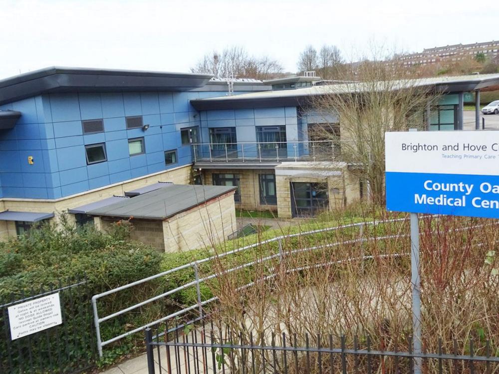 Pracownik przychodni zarażony koronawirusem. Placówka w Brighton została zamknięta