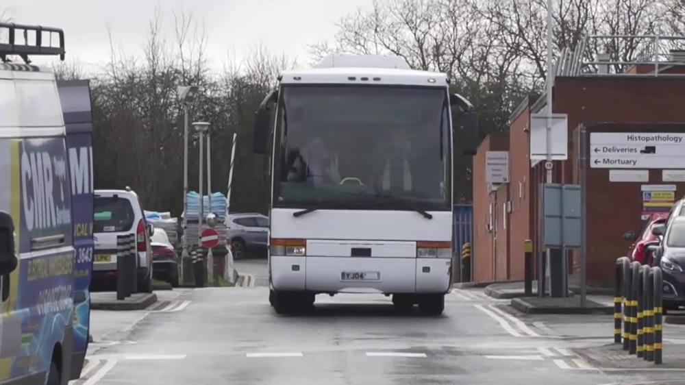 83 osoby zakończyły kwarantannę w szpitalu w Liverpoolu. Nie wykryto u nich koronawirusa