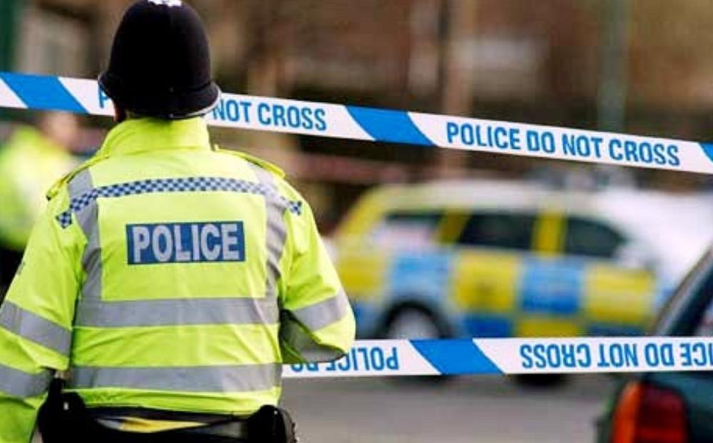 Uczeń dźgnięty nożem w głowę w Birmingham