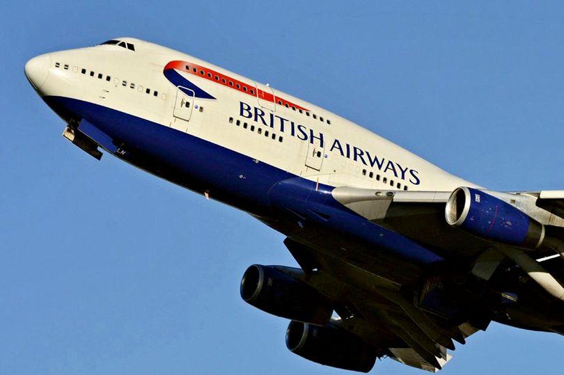 Polak skazany za burdę w samolocie. Wyzywał stewardesę i krzyczał „Chcę wódki!”