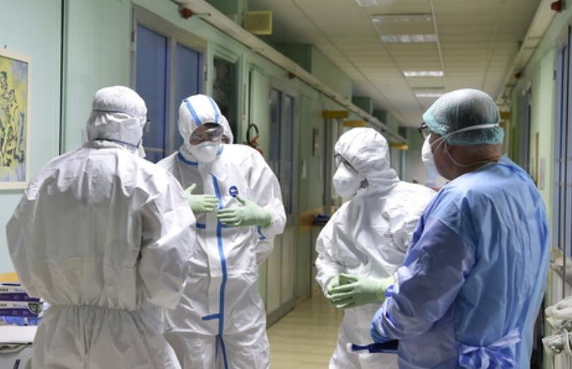 15 osób z koronawirusem w Polsce