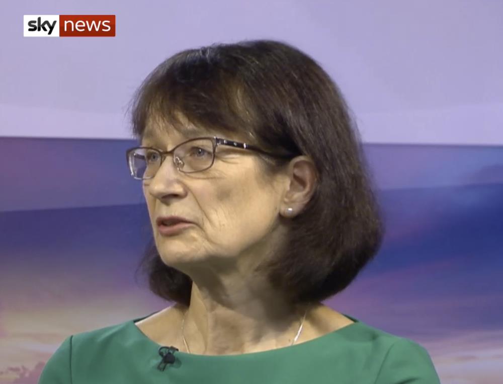 „Wiele tysięcy ludzi” zarazi się koronawirusem w Wielkiej Brytanii