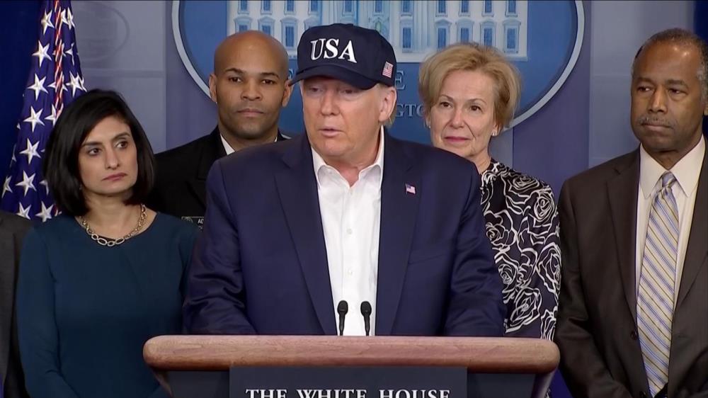 Donald Trump wprowadza zakaz podróżowania z Wielkiej Brytanii i Irlandii do USA z powodu koronawirusa