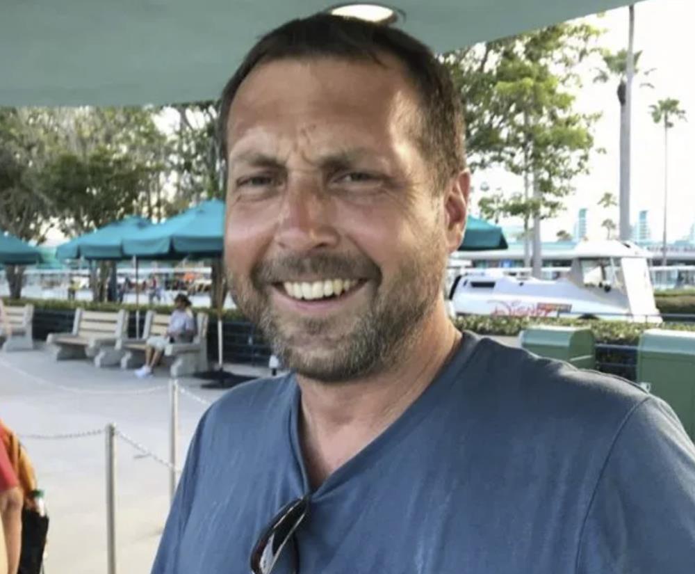 45-letni ojciec został najmłodszą śmiertelną ofiarą koronawirusa w Wielkiej Brytanii