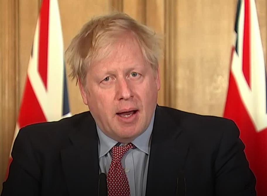 W ciągu 24 godzin zgłosiło się 405 tys. wolontariuszy do pomocy w walce z koronawirusem