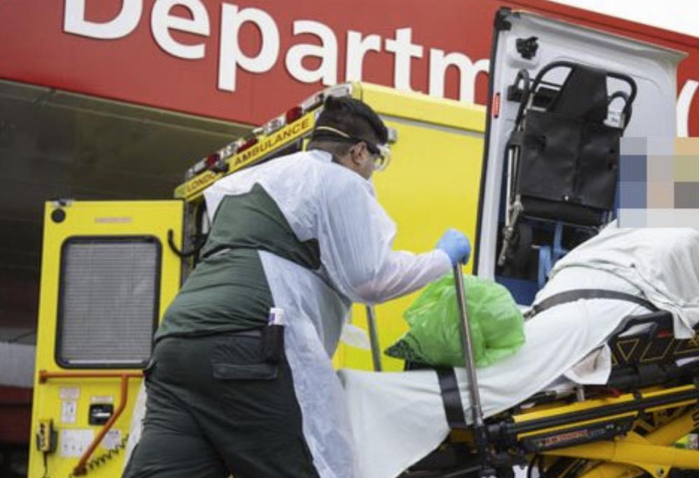 25 150 osób uzyskało pozytywny wynik testu na koronawirusa w UK