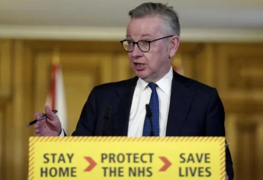 Liczba osób w UK, które trafiły do szpitali z koronawirusem przekroczyła 10 000