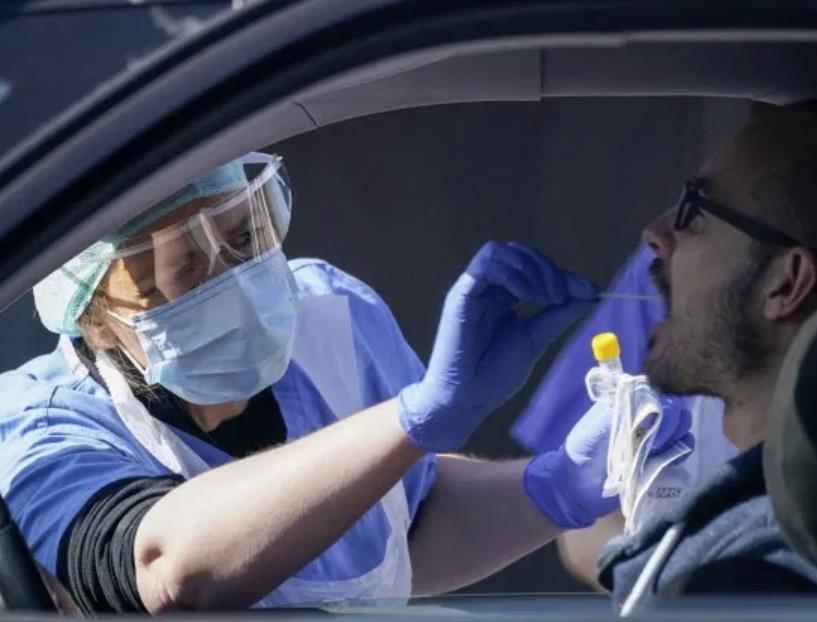 Rekordowa liczba zgonów w UK. Kolejne  854 osoby zmarły po zakażeniu koronawirusem