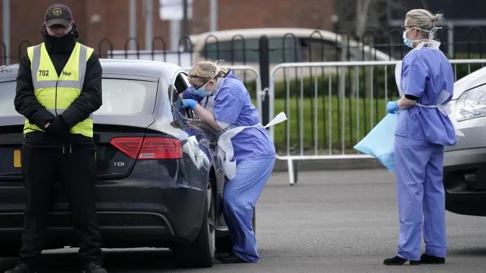 Kolejne 449 osób zmarło w UK – to najniższy dobowy wzrost zgonów od dwóch tygodni