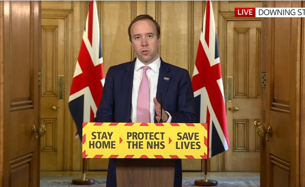 Najniższa liczba zgonów od 29 marca. 288 osób zmarło z powodu koronawirusa  w ciągu ostatniej doby