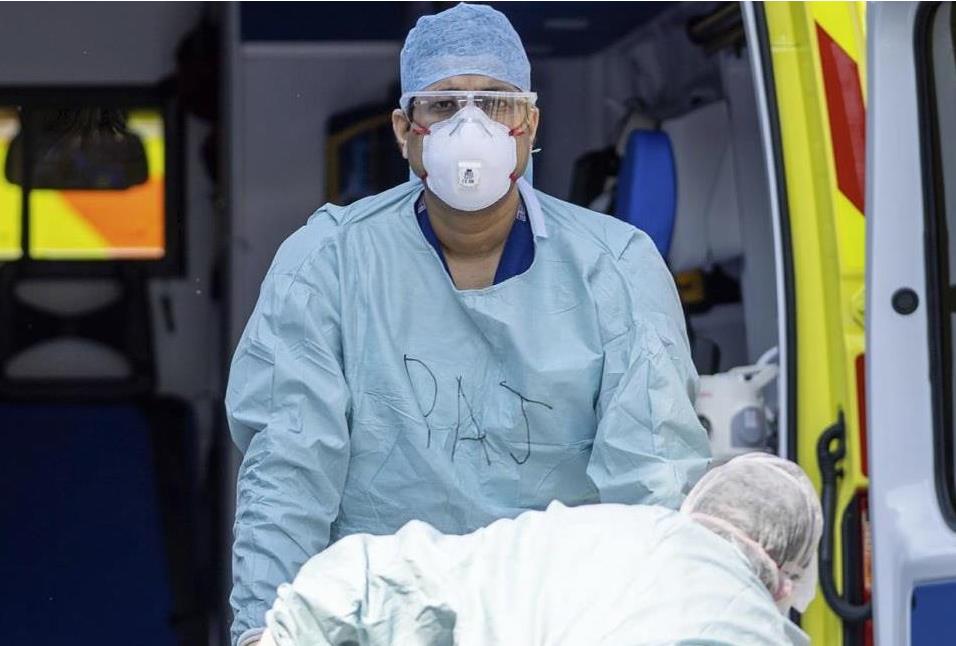 ONS: W Wielkiej Brytanii zmarło najwięcej ludzi w Europie z powodu koronawirusa