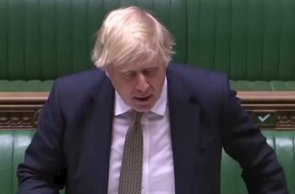 Boris Johnson obiecał 200 tys. testów na obecność koronawirusa dziennie