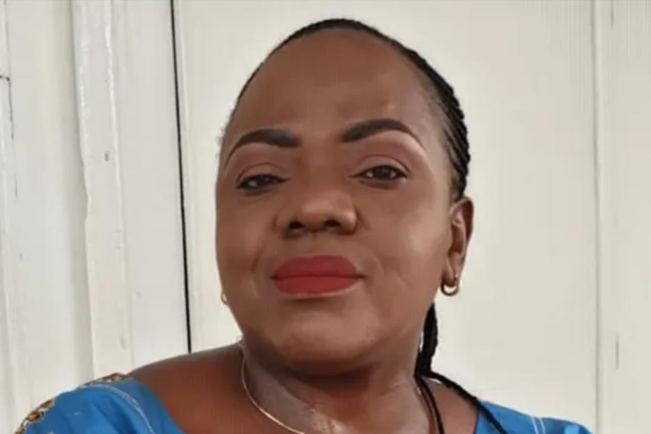 Konduktorka zmarła na COVID-19 po tym, jak została opluta przez mężczyznę, który twierdził, że jest zarażony koronawirusem