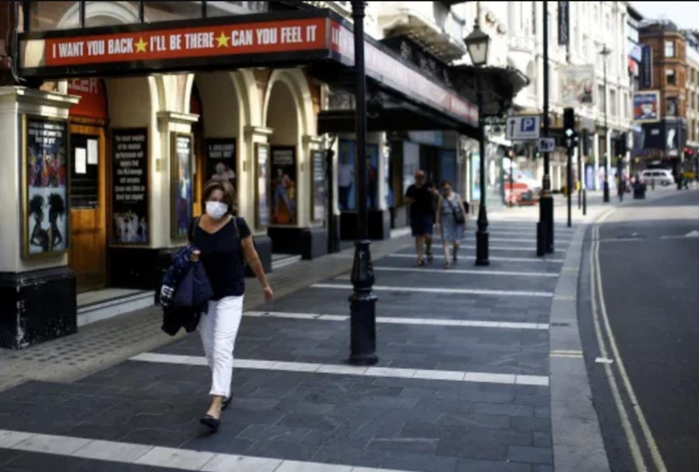 Rząd ogłosił dalsze luzowanie restrykcji w Anglii