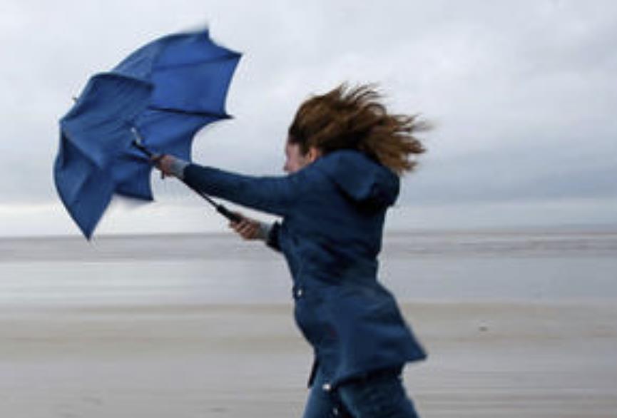 UWAGA: Żółty alert pogodowy. Met Office ostrzega przed silnym wiatrem