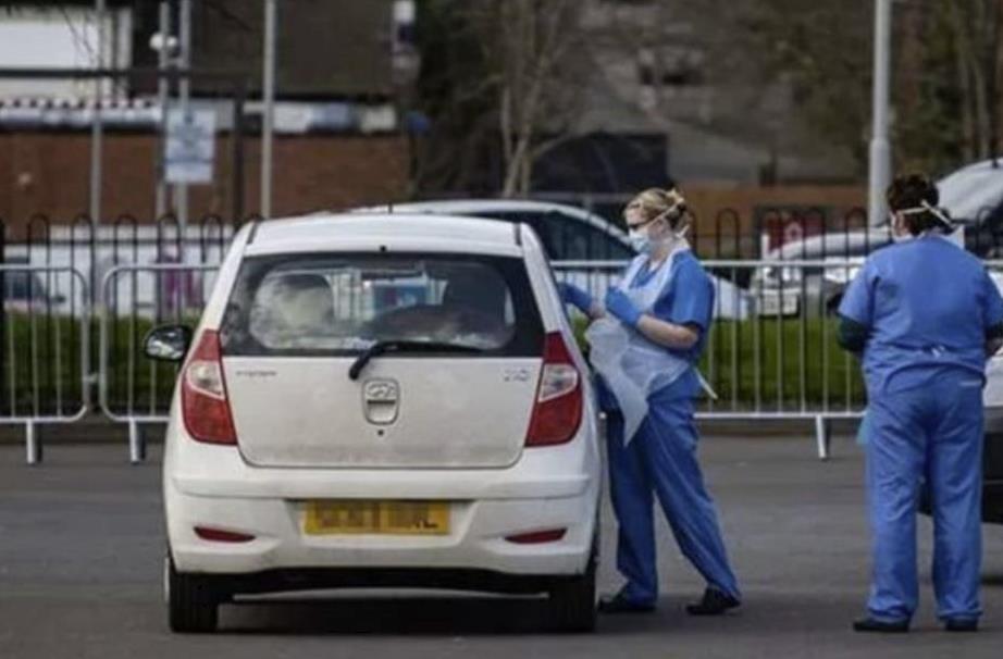 3 nowe zgony i 1295 zakażeń koronawirusem w Wielkiej Brytanii