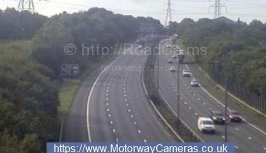 UWAGA: Autostrada M5 całkowicie zamknięta z powodu wypadku