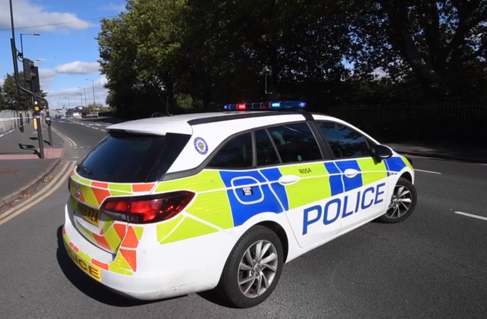 19-latek dźgnięty nożem w Witton