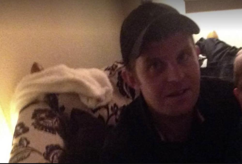 Tragedia w West Midlands. 37-latek położył się do łózka, bo bolała go głowa. Niedługo później zmarł