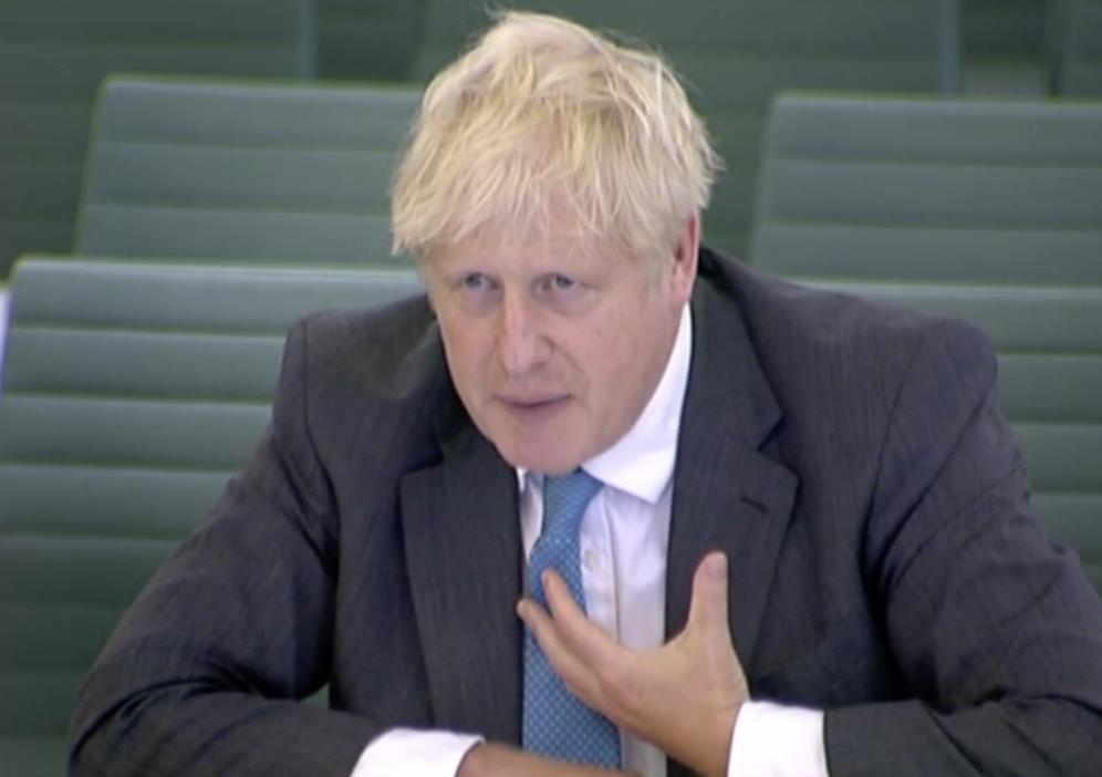 Boris Johnson: Drugi lockdown byłby katastrofą